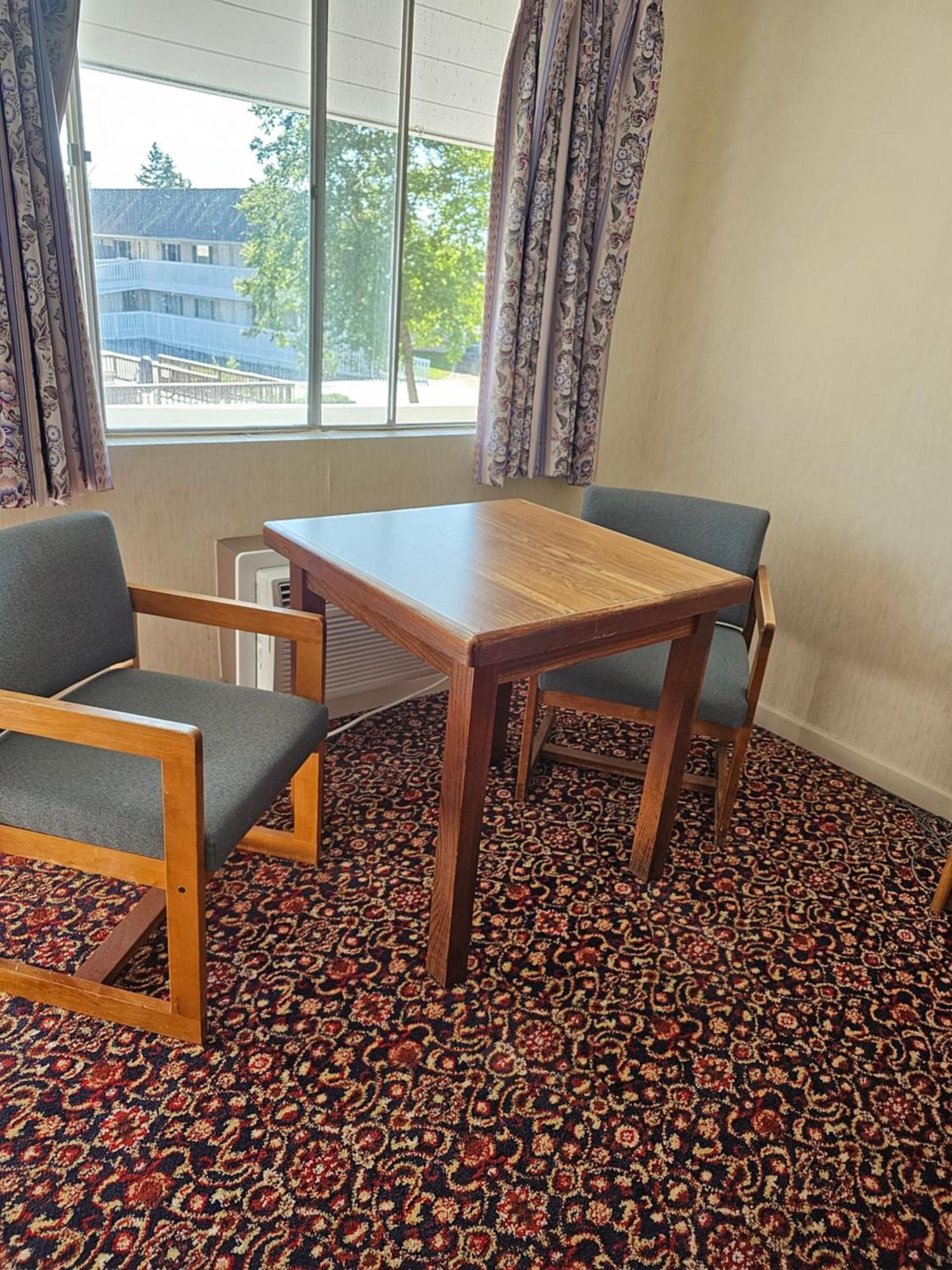 Travelodge By Wyndham Mackinaw City Bagian luar foto